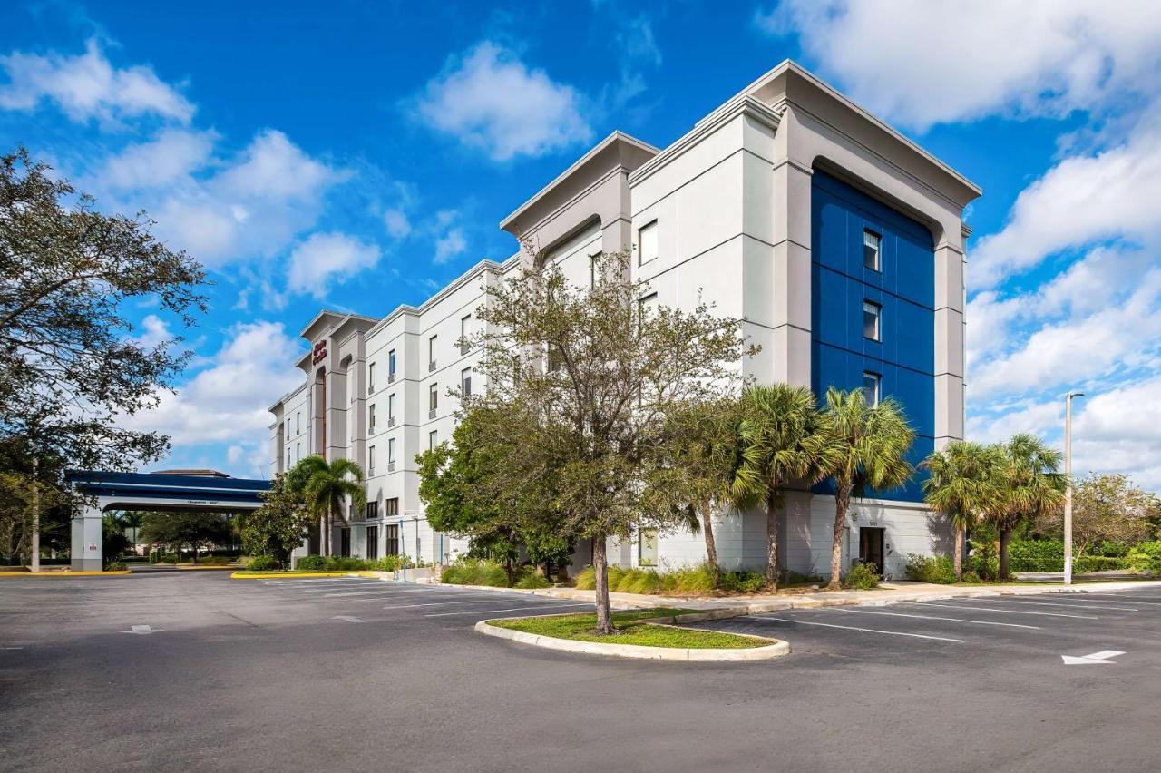 Hampton Inn & Suites Ft. Lauderdale/West-Sawgrass/Tamarac, Fl Dış mekan fotoğraf